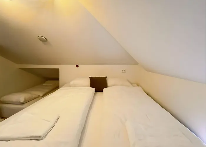 Nostalgic Nook 27 By * Stavanger